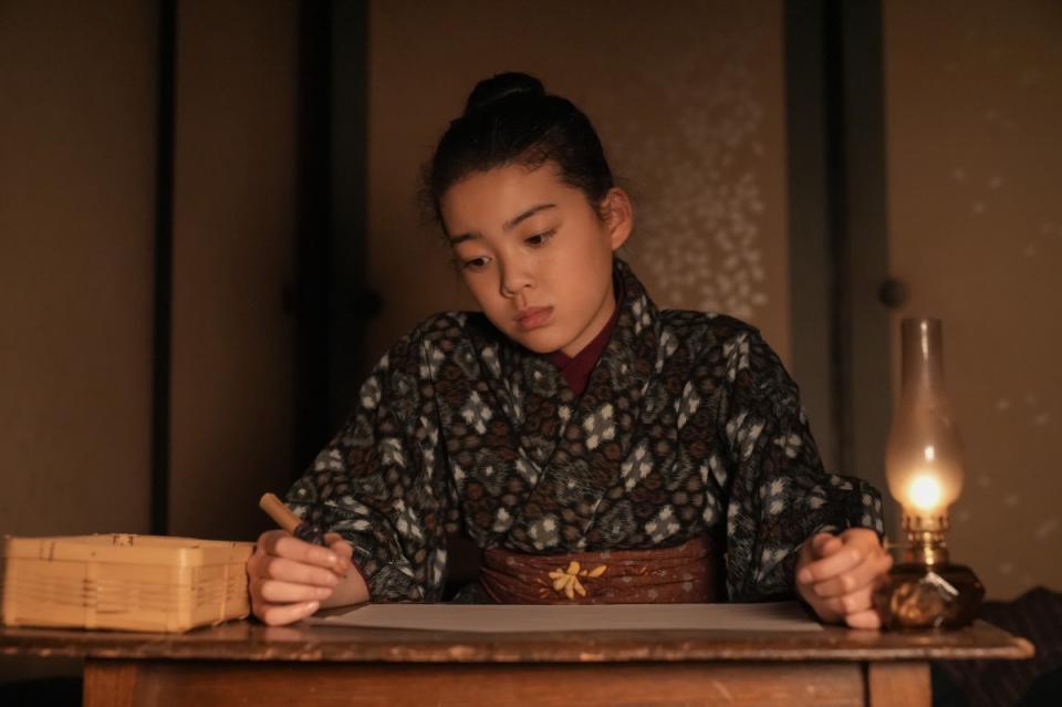 珠（村上蘭）は父・清治についての作文がどうしても書けず…