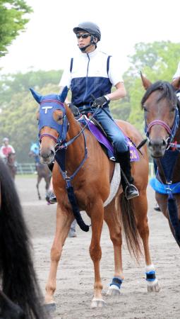 　２戦２勝のダートで昨年の２歳王者アジアエクスプレスが躍動する