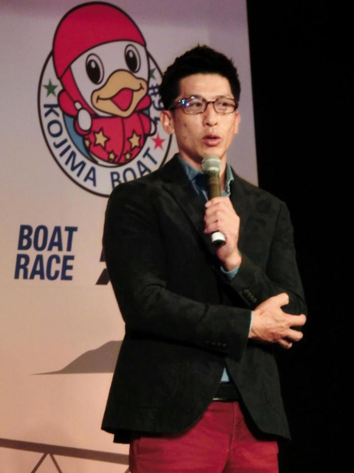 児島ボートでトークショーを行った矢野耀大
