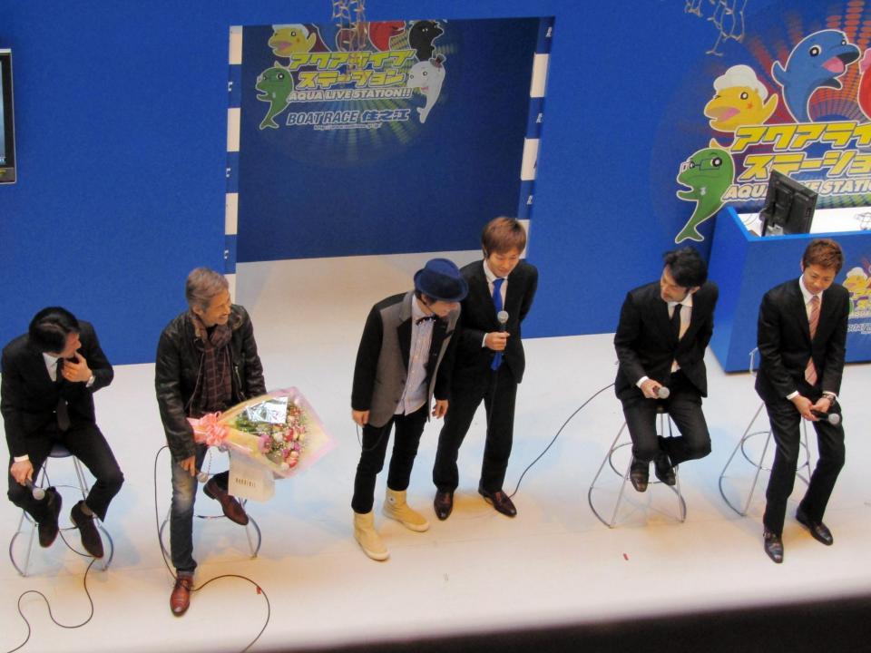 地元でのＳＧグランプリに向け、壮行会で抱負を語る松井繁（左から２人目）ら。