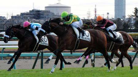 中山４Ｒ新馬戦を制したサトノキングダム＝中山競馬場（撮影・佐々木彰尚）