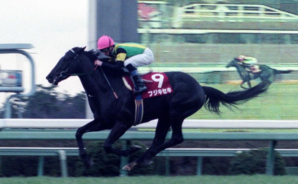 　無傷の４連勝で９５年弥生賞を制したフジキセキ