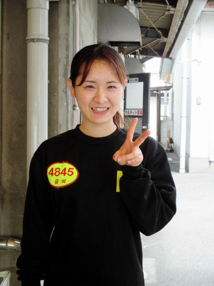 前田紗希＊競艇＊直筆サイン入りパーカー 前田紗希 選手］チャリティータオル | TUGBOAT PROJECT