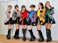 ２９日に解散する「Ａｍａｇａｍｉ　Ｓｉｘ」（左から）辻絵里華、史織、内川樺月、青山友美、益田あゆみ、ｍｉｗａｃｏ