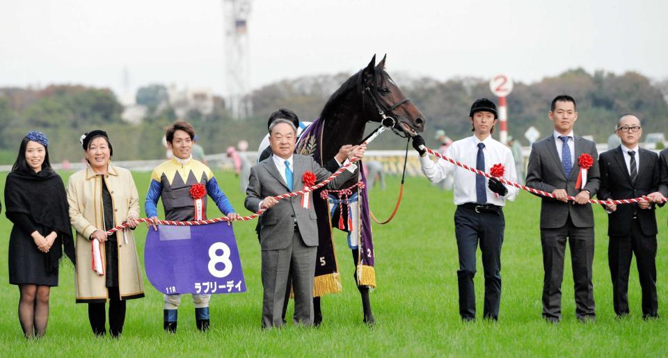 　天皇賞・秋を制したラブリーデイ＝２０１５年１１月１日、東京競馬場