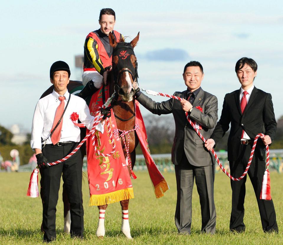 デイリー杯クイーンカップで圧勝したメジャーエンブレムとルメール＝２０１６年２月