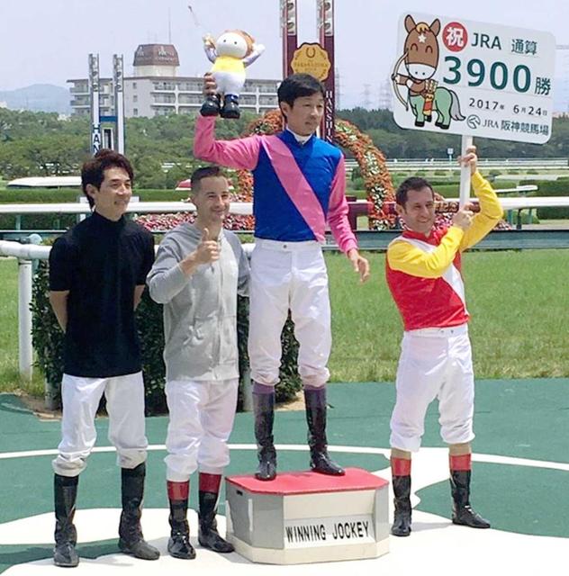 武豊 ＪＲＡ史上初の通算３９００勝 キタサンブラック「期待に応えたい」