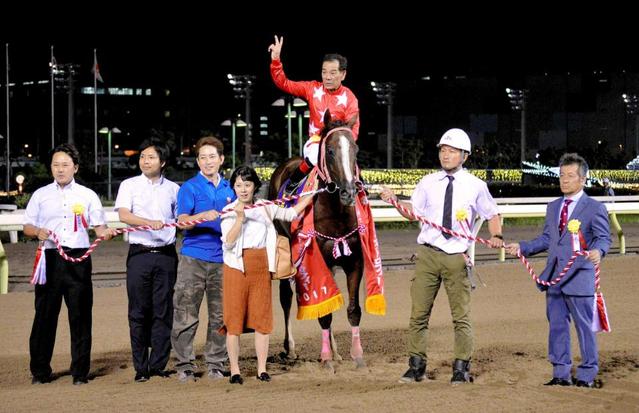 【南関東競馬】９歳馬ゴーディー圧逃　４馬身差の逃げ切り勝ちで５年ぶりの重賞制覇