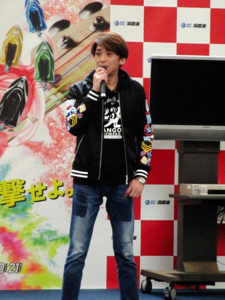 トークショーに出演した森且行