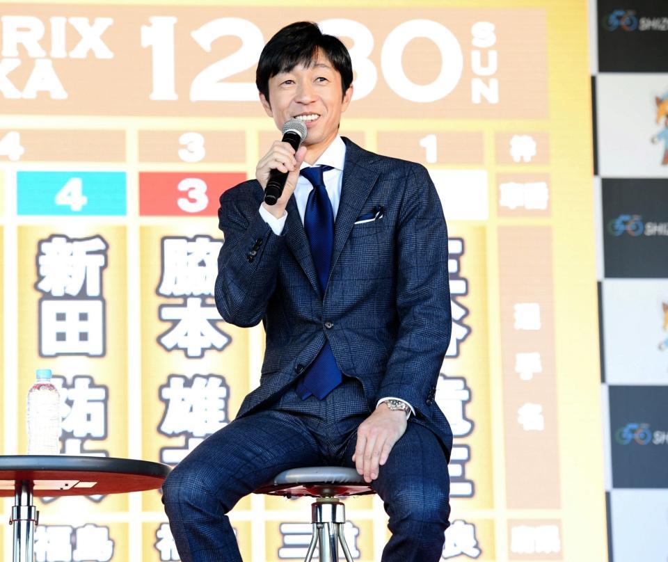 トークショーを行った武豊＝静岡競輪場（撮影・棚橋慶太）