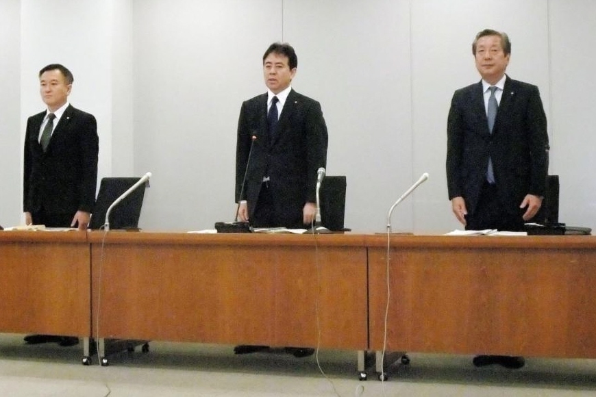 会見するＪＲＡ関係者