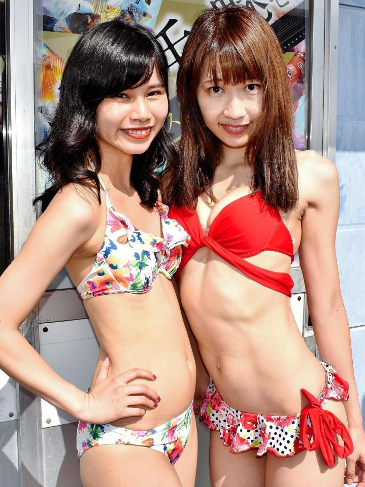 名古屋競輪でトークショーに出演した竹村佳奈（左）、あいだあい