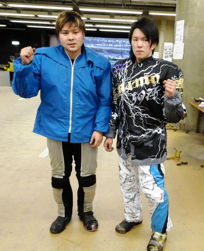 準決12Ｒでワンツーを決めた32期の鈴木圭一郎（右）と吉原恭佑