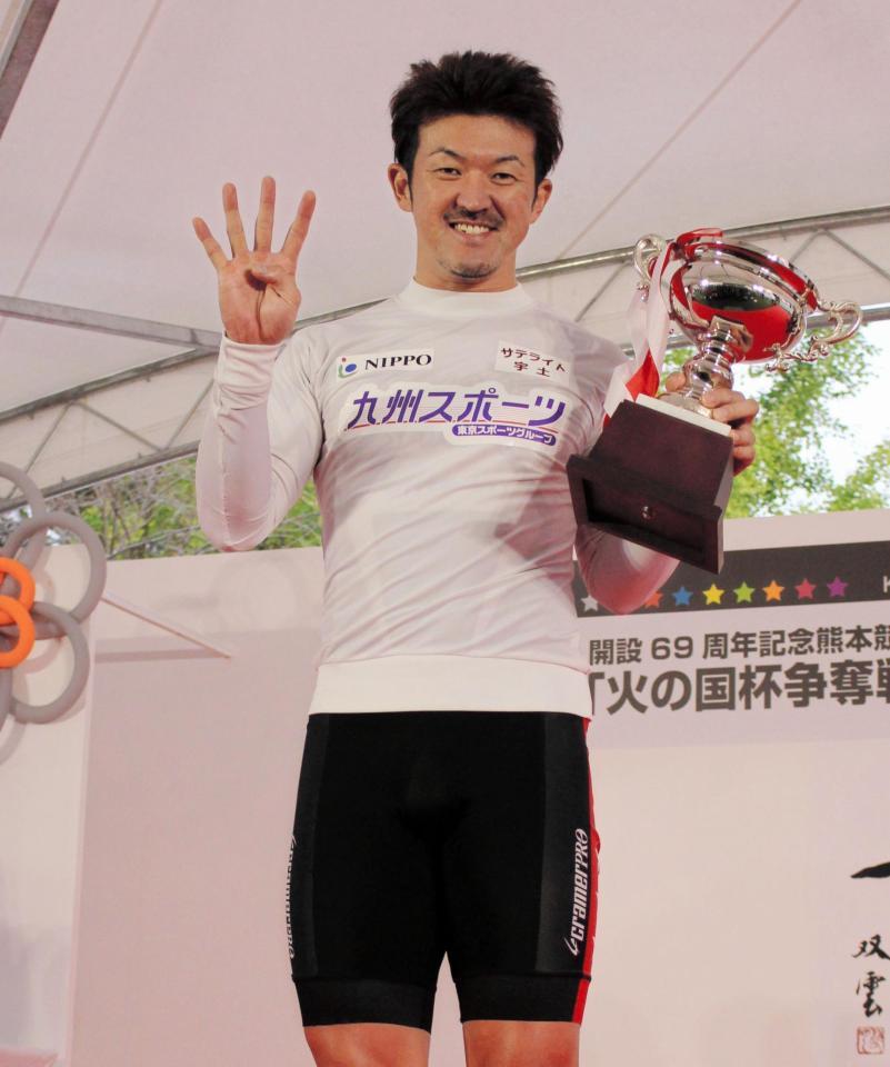 　４連勝の完全Ｖで地元記念連覇を達成した中川誠一郎