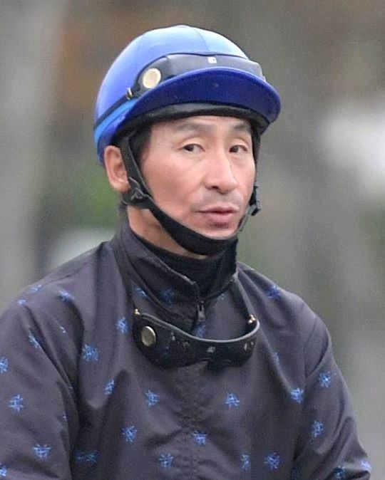 　横山武のＧ１制覇を見届けた横山典