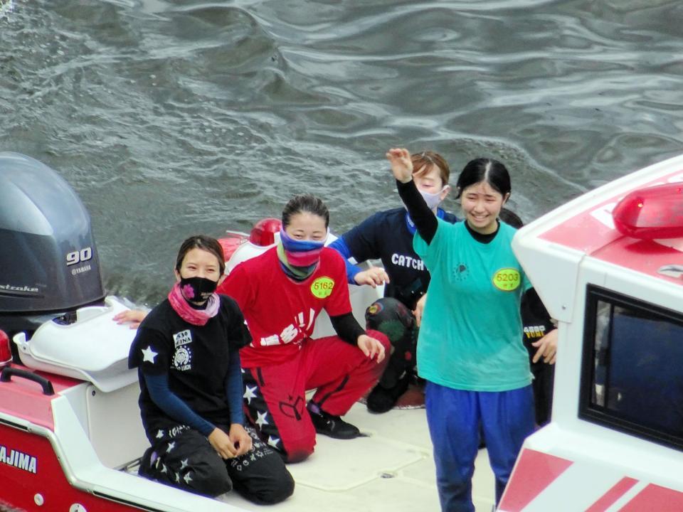 ボートレース 競艇　神里琴音　カミザトコトネ選手　直筆サイン入りプロペラ ❣️ ボートレース 競艇 神里琴音 カミザトコトネ選手 直筆サイン入り