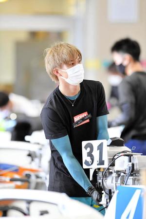 巻き返しを開始した永井彪也