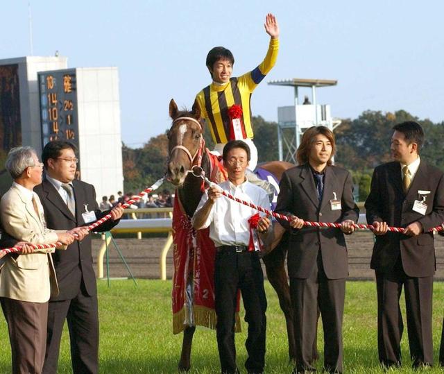 タイムパラドックス死す ０４年ｊｃダートなどｇ１ ５勝 ２４歳 競馬 レース デイリースポーツ Online