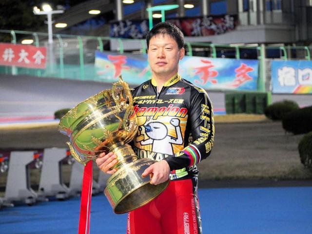 【競輪】京王閣Ｇ３　宿口陽一が埼玉３番手から優勝！番手の平原康多は二段駆け敢行も３着