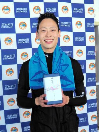 　デビュー２２走目で初勝利を挙げた石本裕武