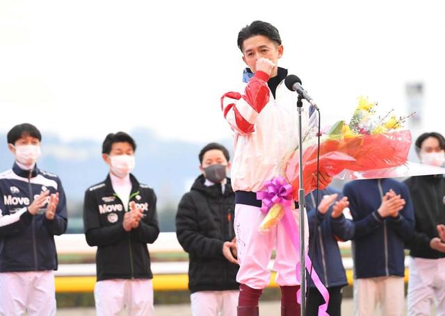 福永祐一　涙で日本のターフに別れ　国内ラスト騎乗「最高のジョッキー人生」