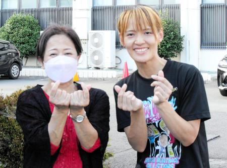 　優勝戦に注目する渡辺優美と今が旬の“羽野きゅんポーズ”