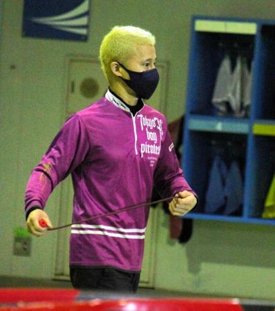 　自慢の大外一撃でポイント巻き返しを狙う阿波勝哉