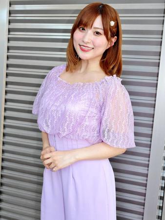 　トークショーに出演した成瀬心美