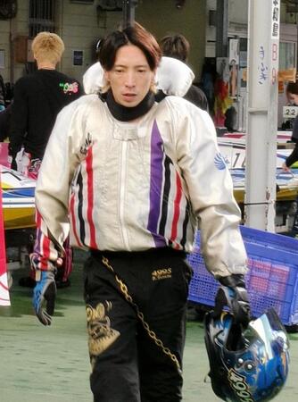 　イン速攻で白星発進を決めた田辺亮蔵