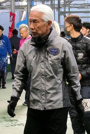 【ボート】平和島　７５歳の高橋二朗は初戦で浜野谷憲吾に競り勝ち３着「いい足をしていたね」