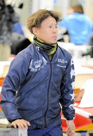 【ボート】徳山Ｇ１　原田篤志が優出に向けねじり鉢巻きでがんばる