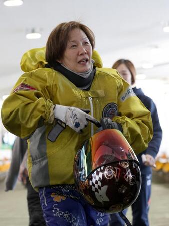 ボート】浜名湖PG1 地元期待の川井萌は無念の転覆「買って
