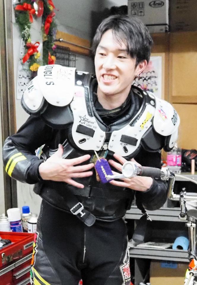 ３００勝達成を目指す黒川京介