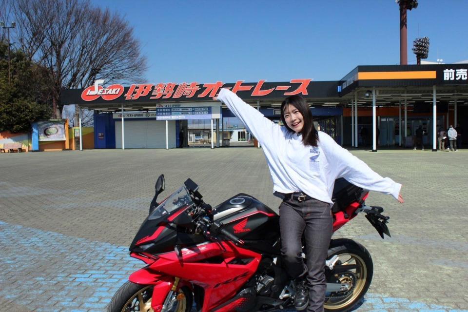 　伊勢崎オートで試走先導を行うことが決まった竹川由華