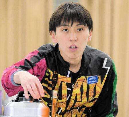 　藤山雅弘（撮影・金居みつよし）