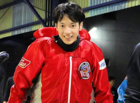 【ボート】住之江　地元Ｇ１覇者の新エース・上條暢嵩が準優でインの松井繁を撃破