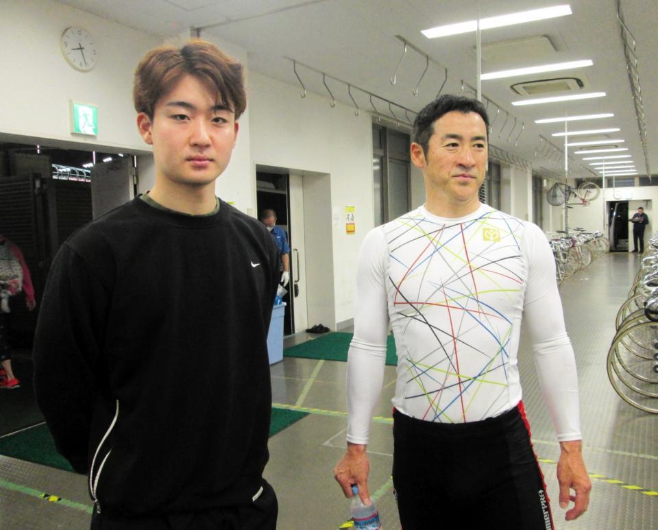 　準決で連係する山崎歩夢（右）と成田和也