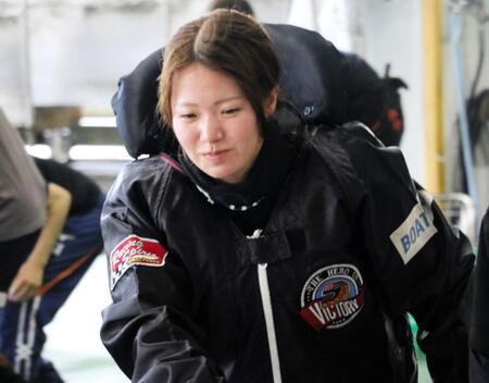 川井萌選手 SGジャンパー レプリカ