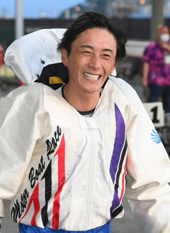 　９レースで１着の峰竜太
