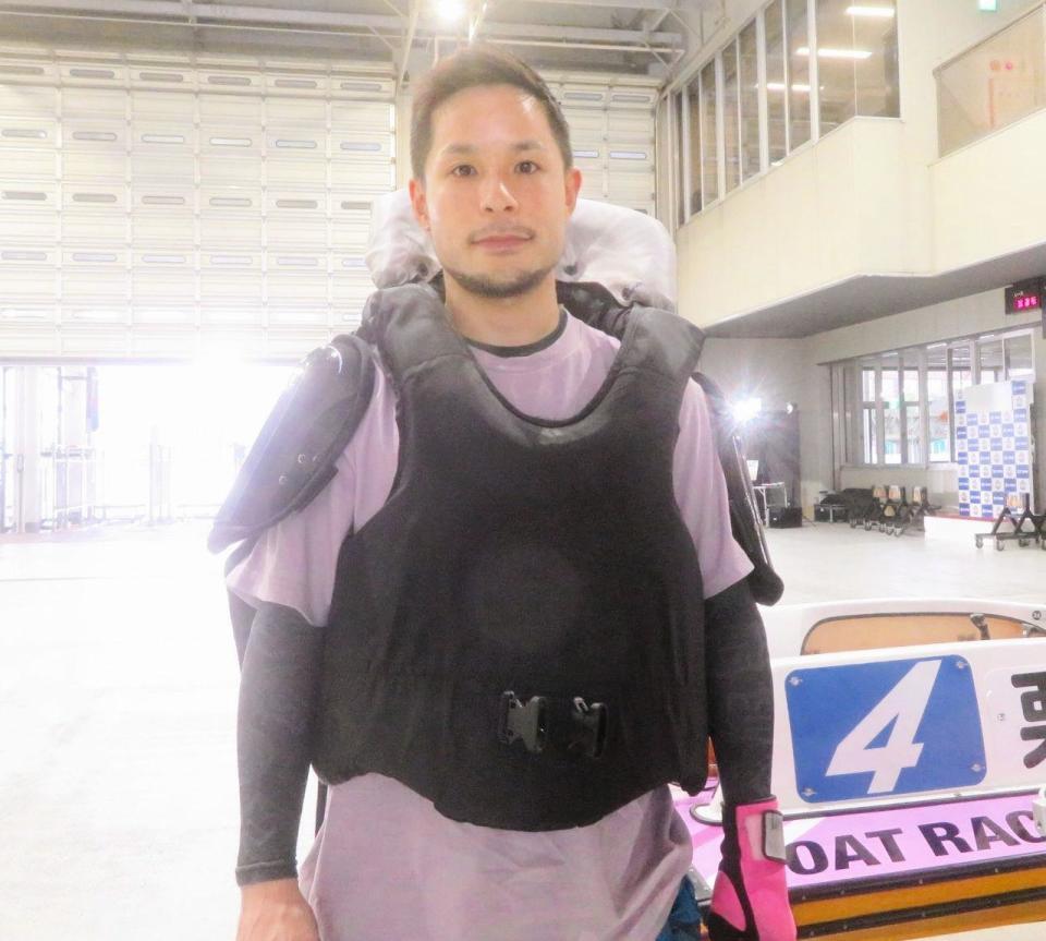 　巻き返しに燃えている佐藤隆太郎