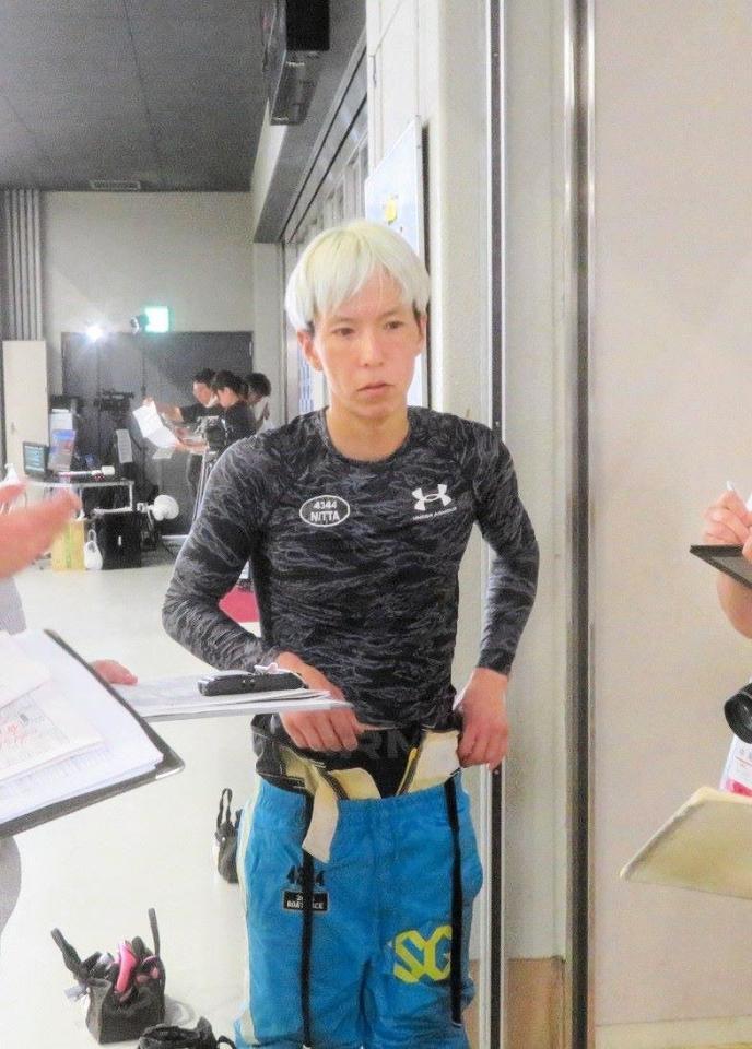 予選トップで通過した新田雄史