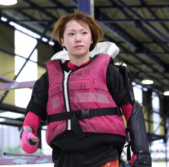 ボート】住之江ヴィーナス 川井萌が前検一番時計 水面で輝きを