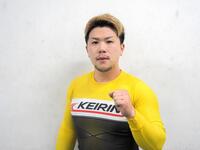 激レア❣️競輪　吉岡稔真のサイン入りTシャツ HATTRICK（ハットトリック）-選手の想いをファンへ届ける公式