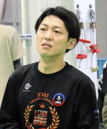 　逃走劇を決める桐生順平