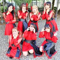 　福井競輪でライブを終えたＳｔａｒ☆Ｔ（前列左から）佐藤瑠那、小松奈々、りこ。（後列左から）和久田朱里、斉藤暉、近藤実希、和希