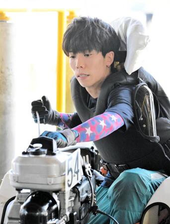 　ドリーム戦１号艇の吉田裕平（撮影・金居みつよし）