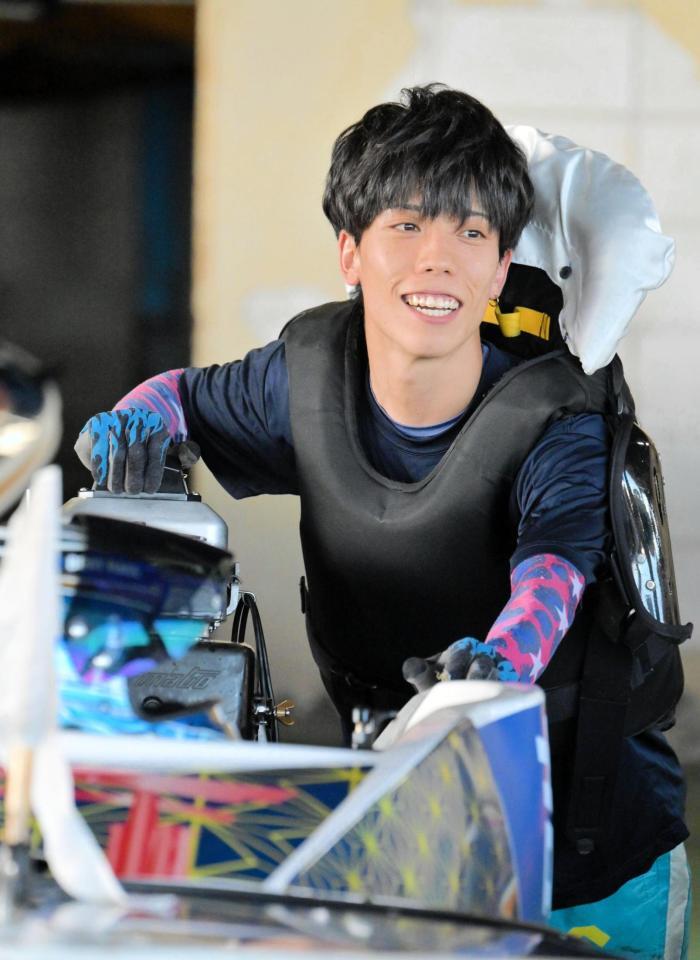 　ドリーム戦１号艇の吉田裕平（撮影・金居みつよし）