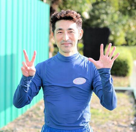 　デビュー通算２５００勝を達成した徳増秀樹