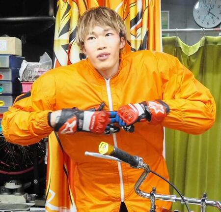 　雨の準決で２着を確保し、今年６回目の優勝に王手をかけた佐藤励