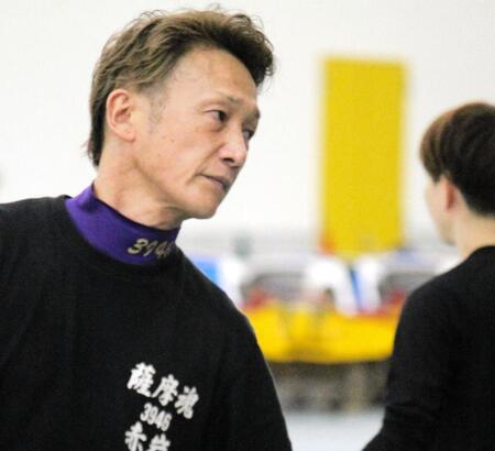 　厳しい勝負駆けに挑む赤岩善生